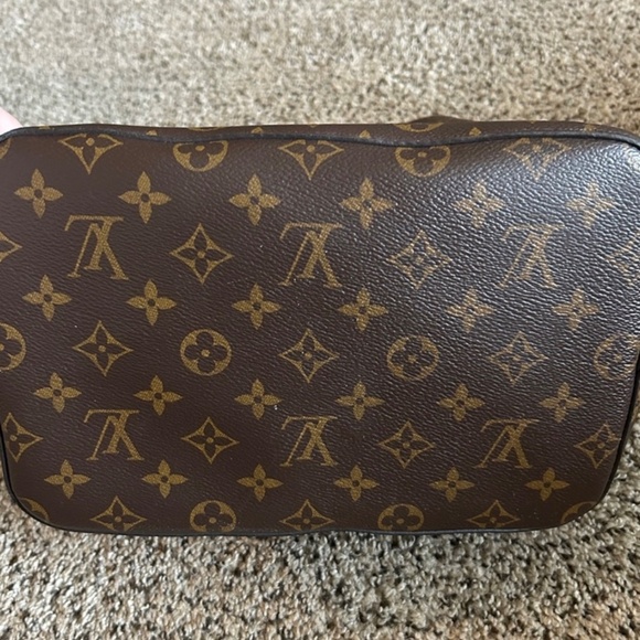 Louis Vuitton Neonoe bag - Picture 3 of 12